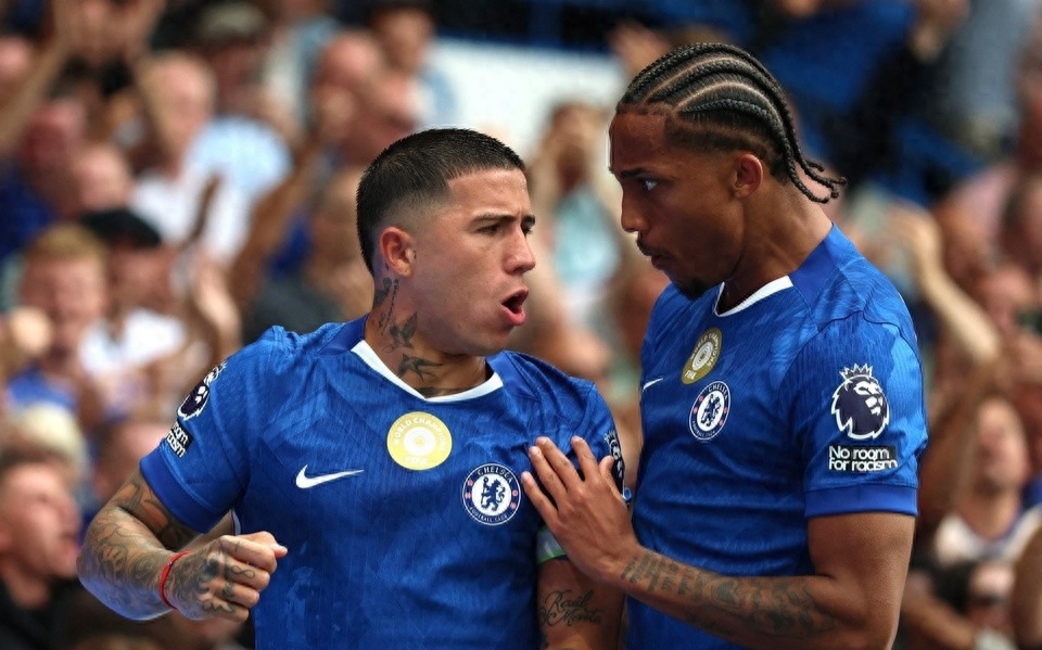 九游安卓模拟器-关于里程碑夜切尔西内部沟通；欧冠今夜刷纪录；引发热议；控场能力受关注的信息